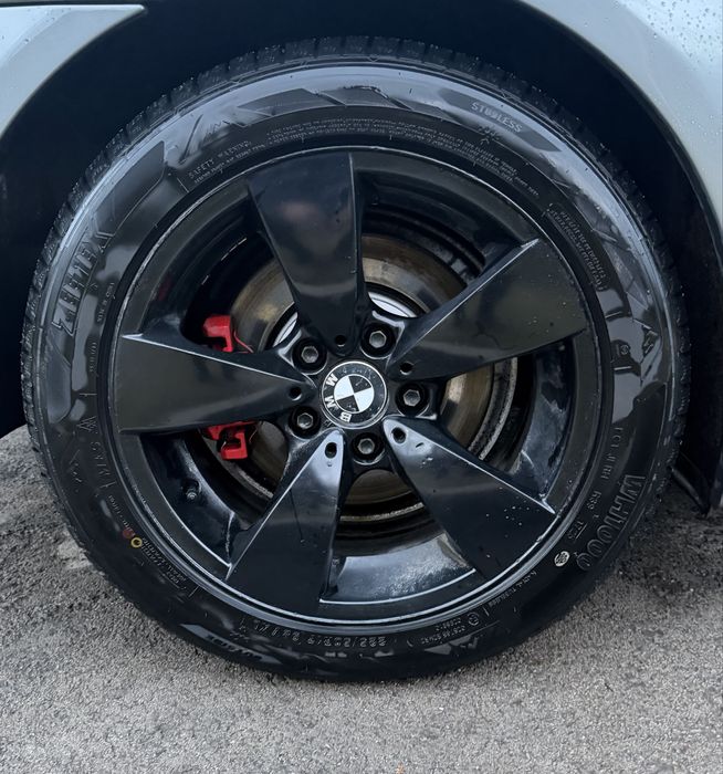 17ки Джанти с нови зимни гуми 17 цола джанти БМВ Е60/Е61 225/50/17