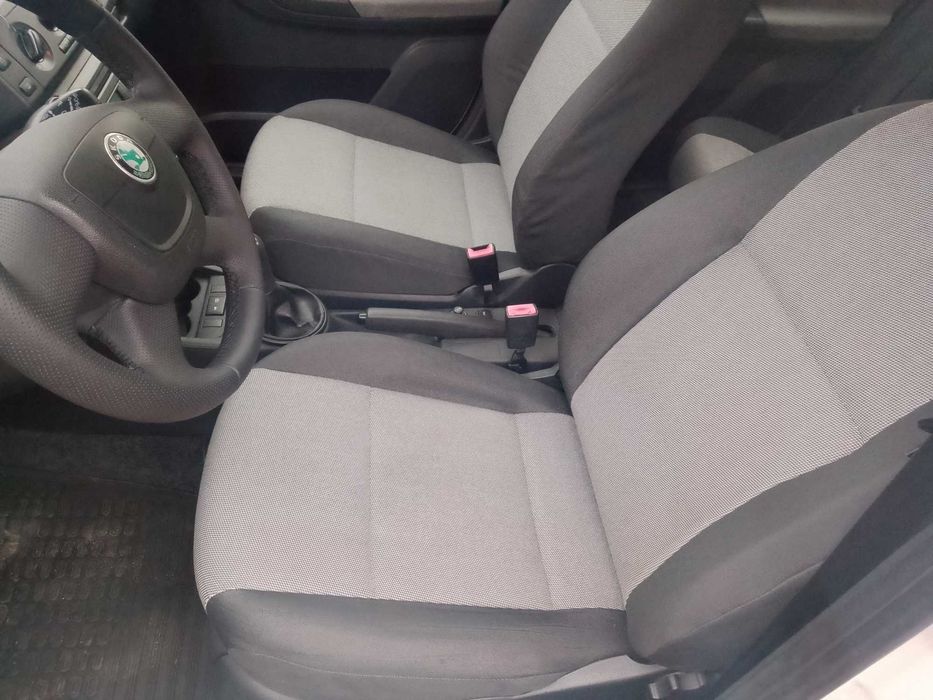 Skoda Fabia 1,2 benzina ,an 2011 , euro 5 , Si un break 1,2 an 2011