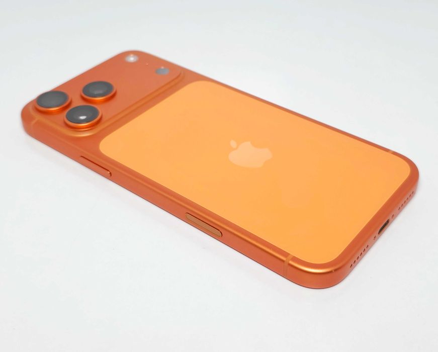 iPhone 17 Pro Max 256GB Cosmic Orange E-Sim