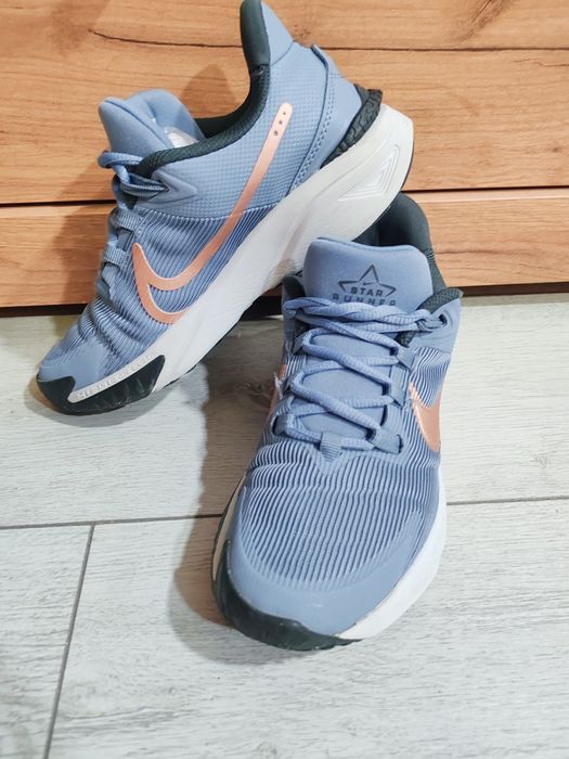 Маратонки найк nike унисекс