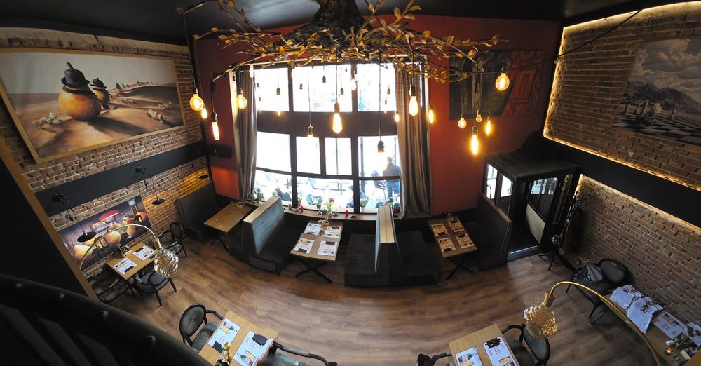 Продава се Заведение в Пловдив, Център - 280 кв.м за 71 €/кв.м - Снимка #8