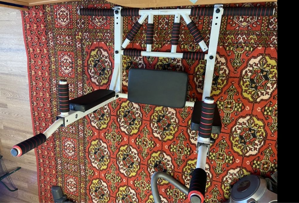 Продается турник новый