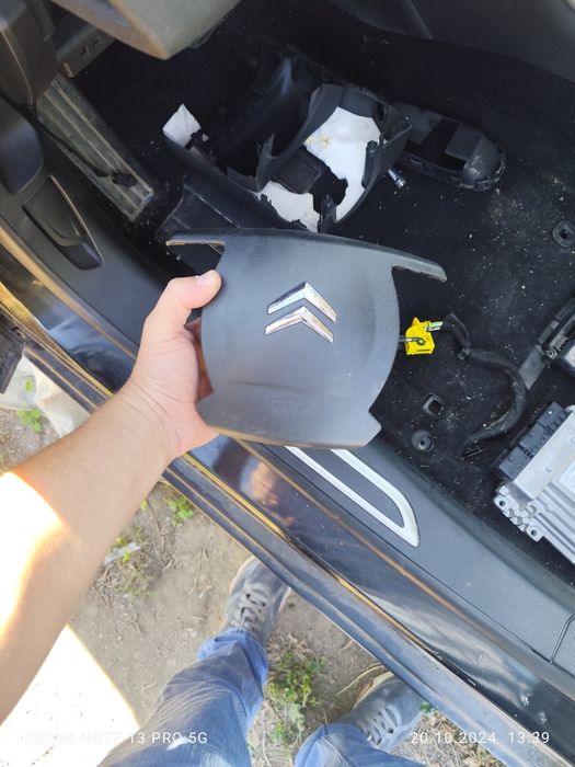 Citroen c5 x7 кормило