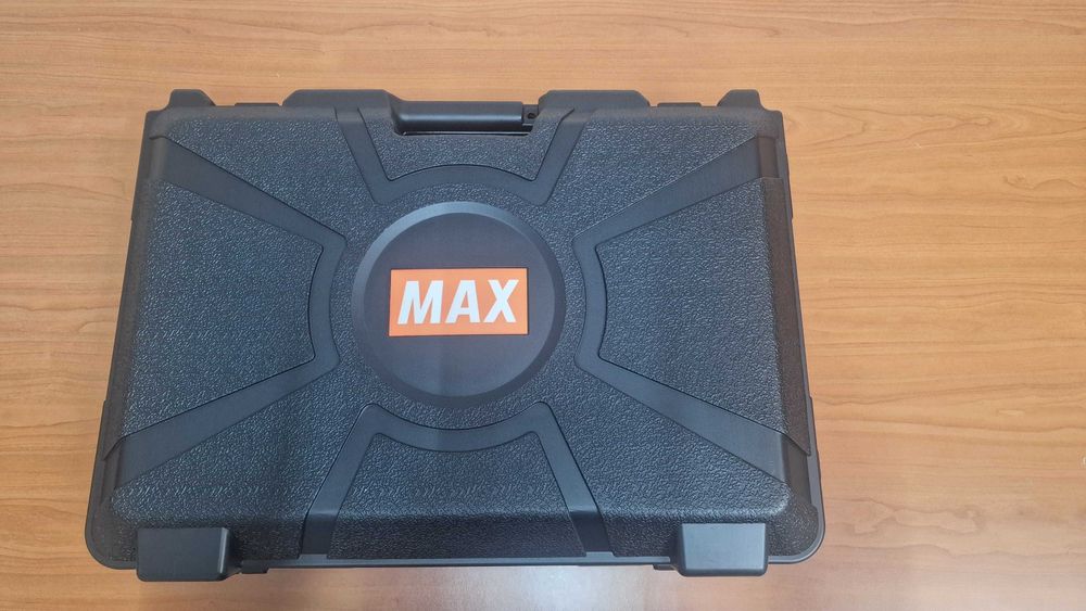 Mașină, pistol de legat fier beton MAX RB443T(CE)