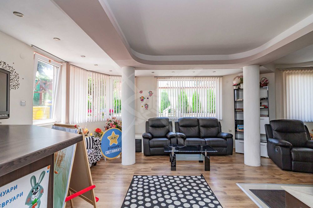 Продава се Къща в София, Левски - 450 кв.м за 1700 €/кв.м - Снимка #18