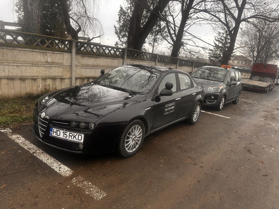 Instructor auto categoria B, C, C+E.