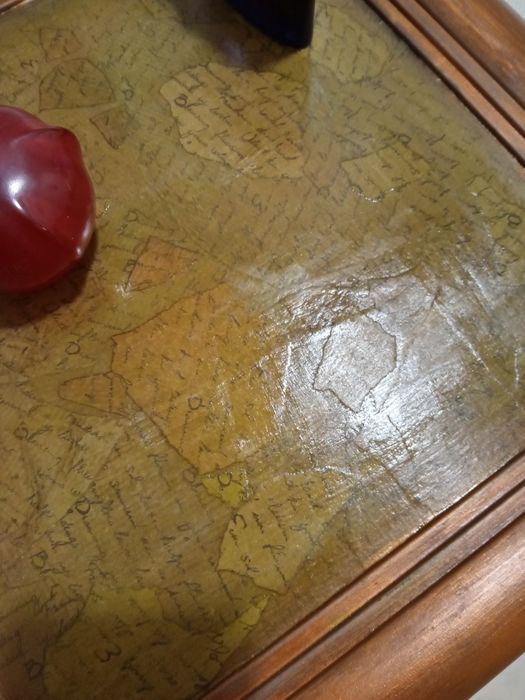 нестандартна арт масичка,нощно шкафче