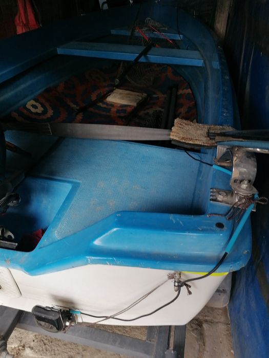 Лодка мотор колесар и сонар