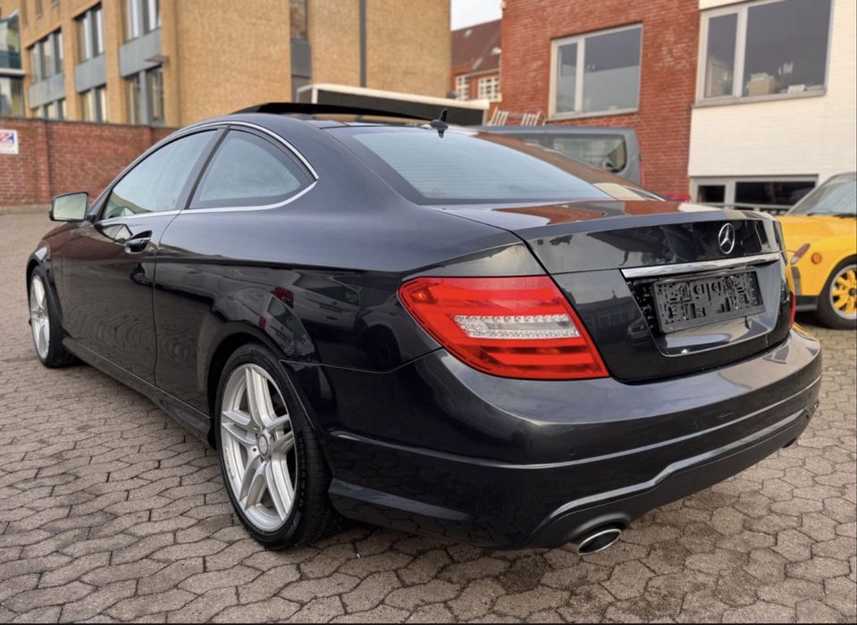 DEZMEMBREZ MERCEDES C CLASS W204 C204 S204 AMG Facelift 2010-2014 C200 C220 c250 c300 c350 c180 c63 OM651 2.2 om642 3.0 Coupe limuzina break fata bot