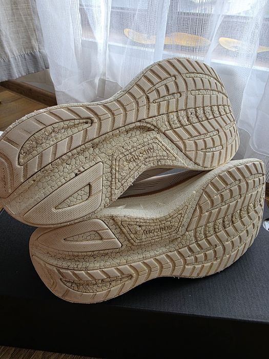 Saucony Ride 18 W Vanilla