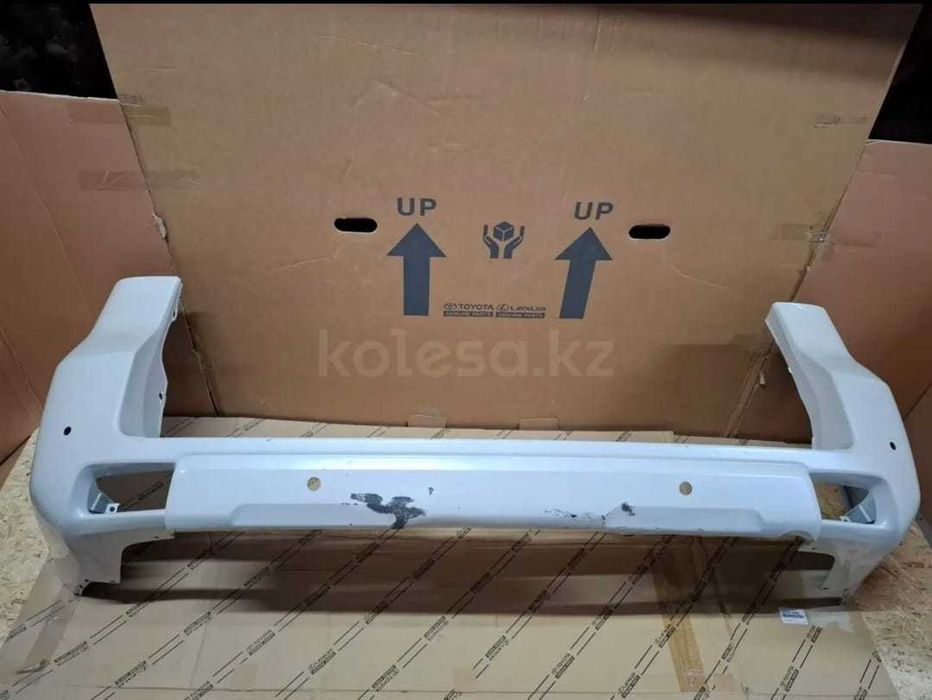 Бампер задний б/у в оригинале