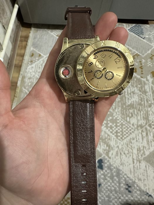 Продам часы зажигалку
