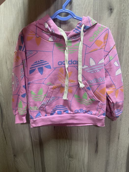 Одеждв на девочку