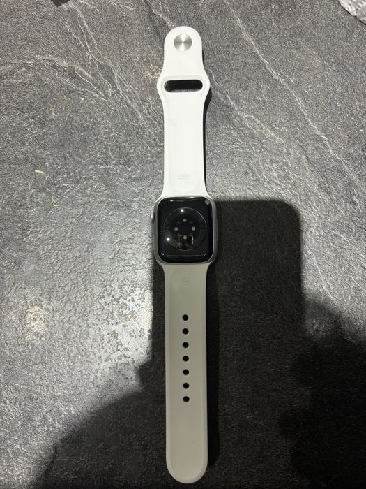 Apple Watch Series 8