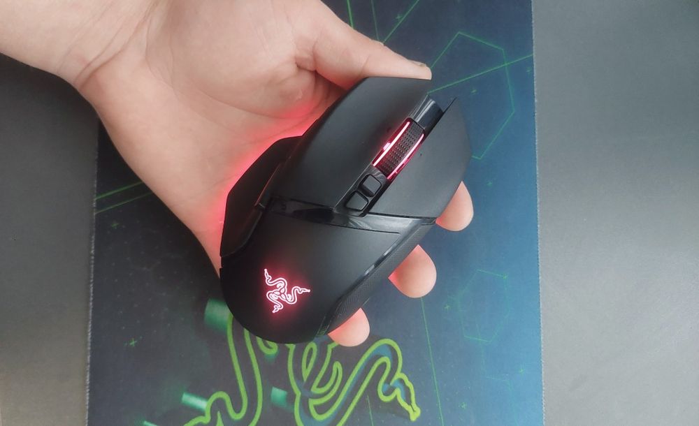 Vând mouse Razer V3 Pro wireless