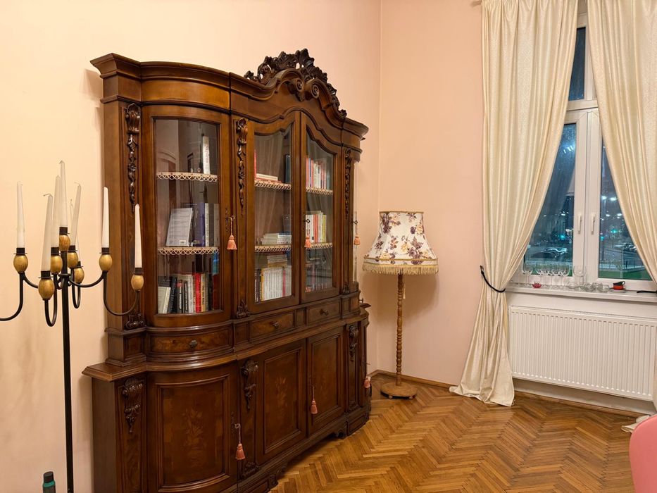 Vitrina/Biblioteca Baroc