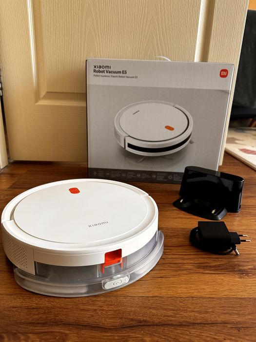 Xiaomi Robot Vacuum E5 прахосмукачка робот с функция моп