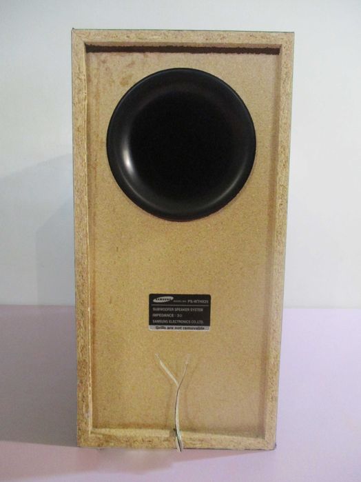 Subwoofer Samsung-PS-WTHX25
