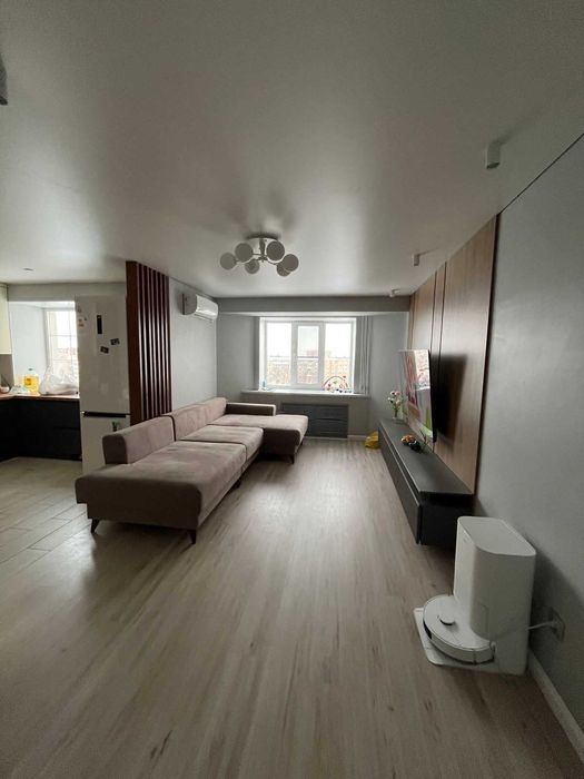 Продам 4комн квартиру, р-н ТД Азия, 110 кв.м.