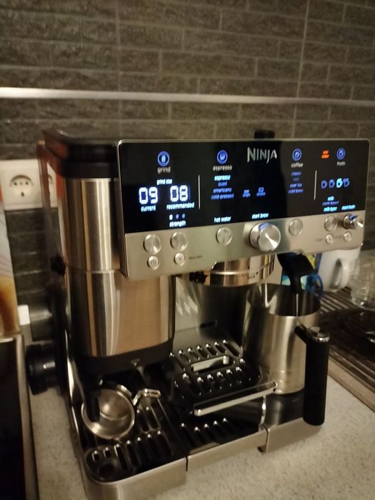 Expresor cafea Ninja Luxe