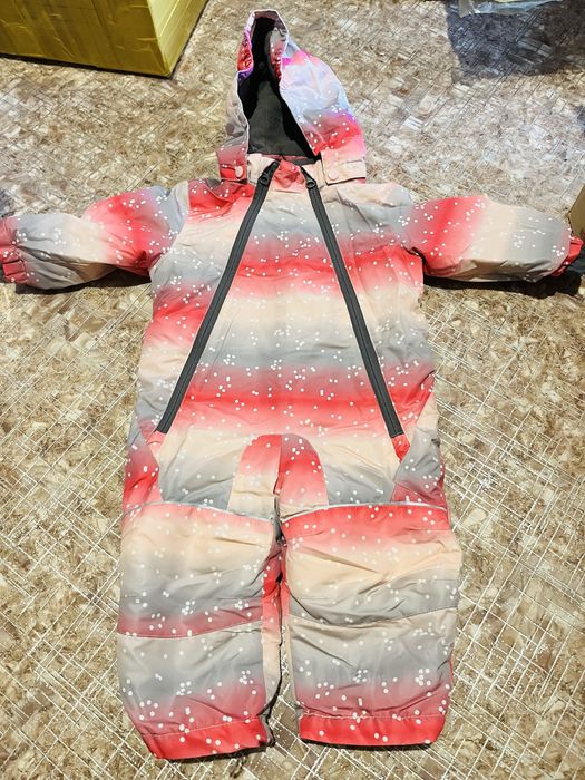 Комбинезон на девочку