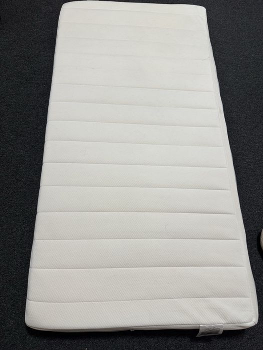 Saltea patut 120x60 stare foarte buna