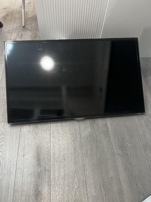 Телевизор SAMSUNG UE40ES5500W