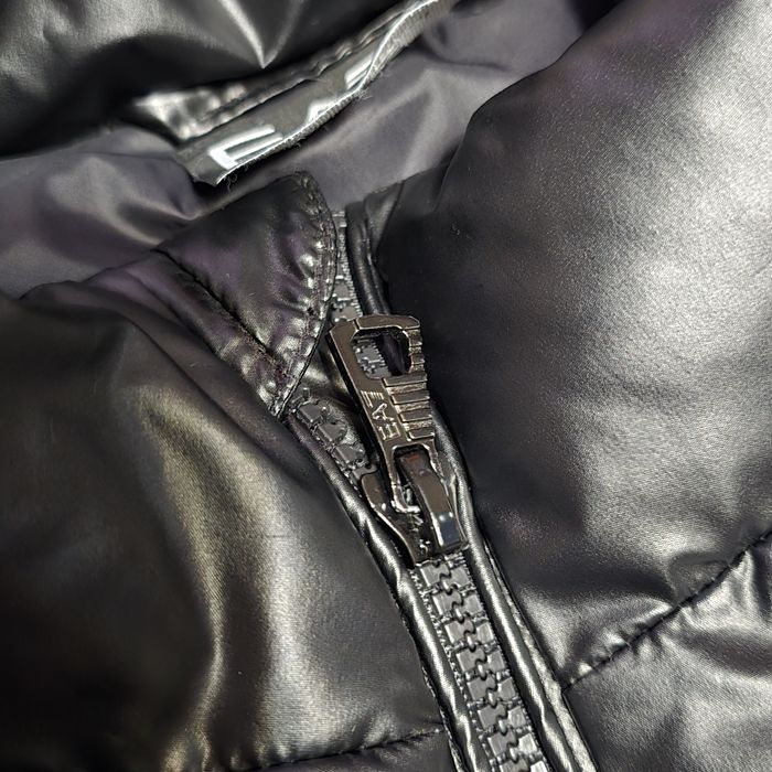 Оригинално яке Armani gold M