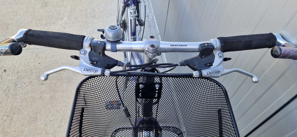 Дамски велосипед HERCULES колело с кошница 28"