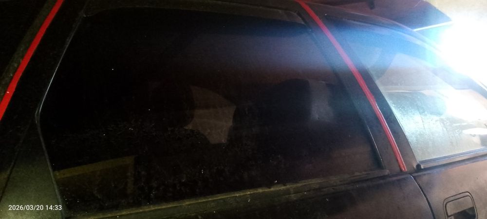 Продам машину Опель вектра а