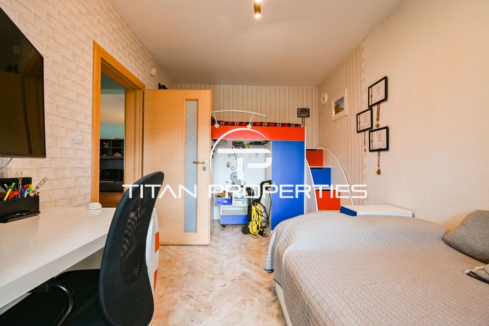 Дава се под наем Тристаен апартамент в София, Белите брези - 130 кв.м за 750 € - Снимка #7