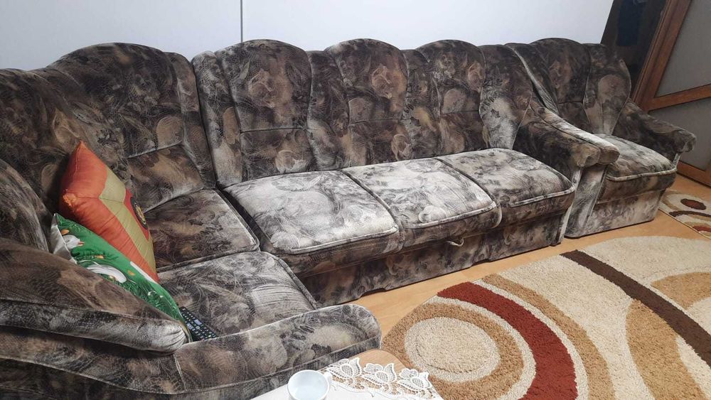 Vand coltar folosit,in stare buna