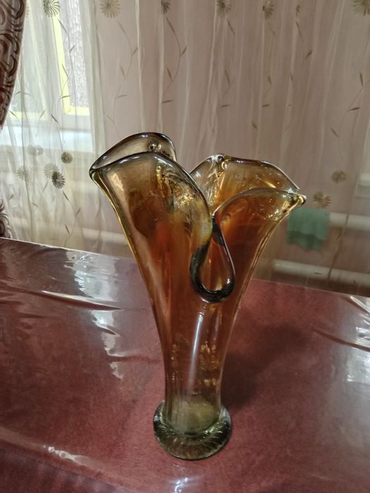 Термосы, колба новая и вазочки