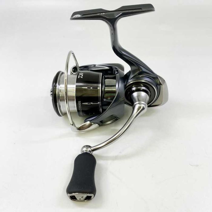 Катушка Daiwa LUVIAS 24  LT