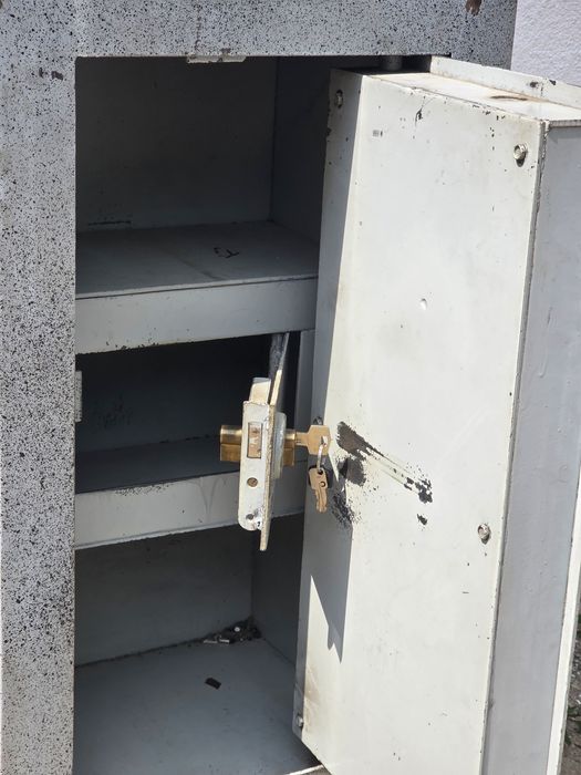 Продам сейф огнеупорный огнестойкий бронирование