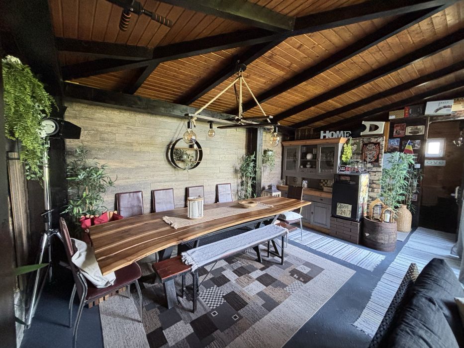 Casa de vânzare în Petresti