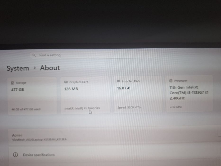 Лаптоп Asus Vivobook 15