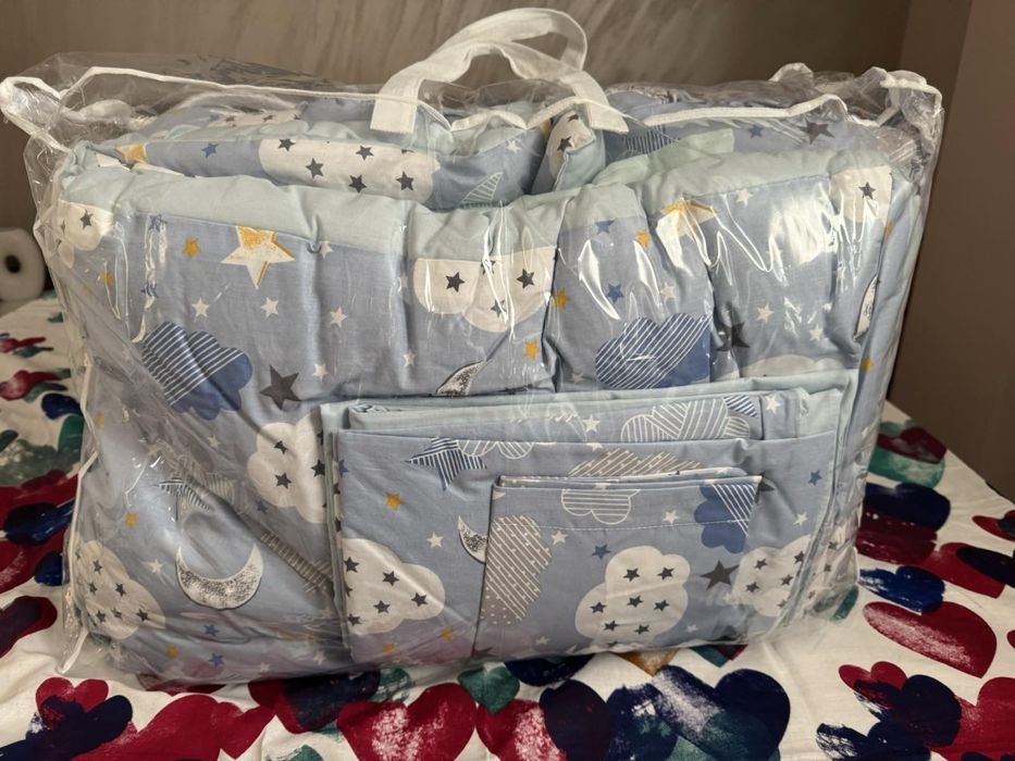 Нов бебшки комплект с обиколници