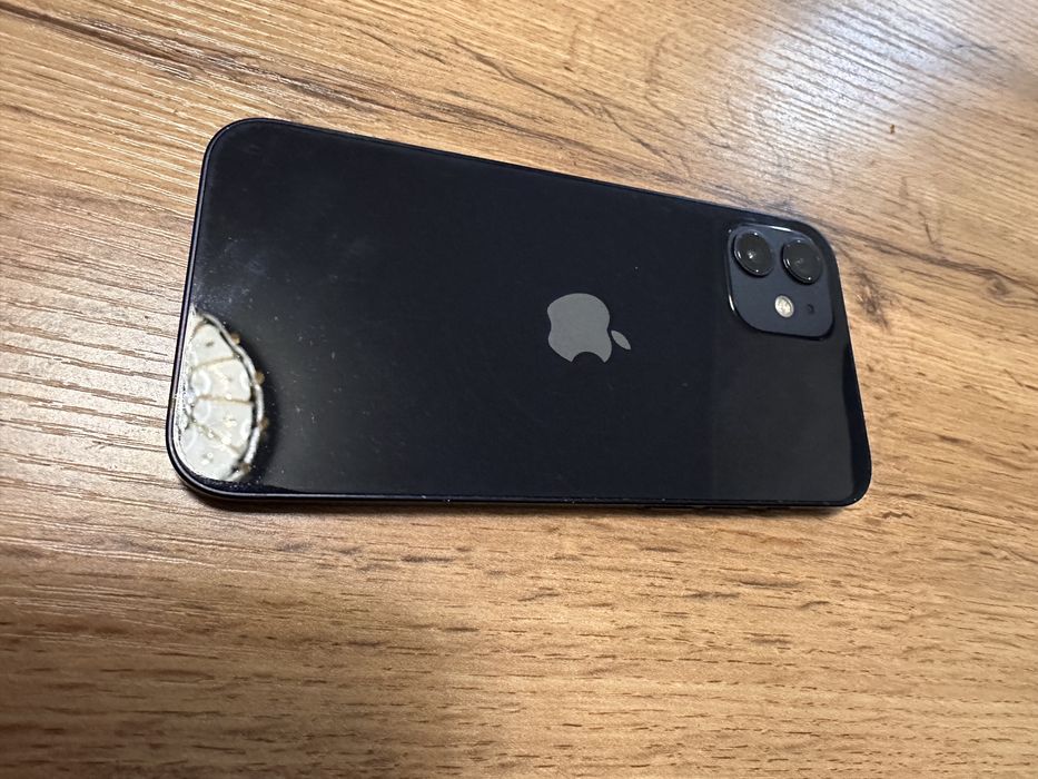 Продам iphone 12