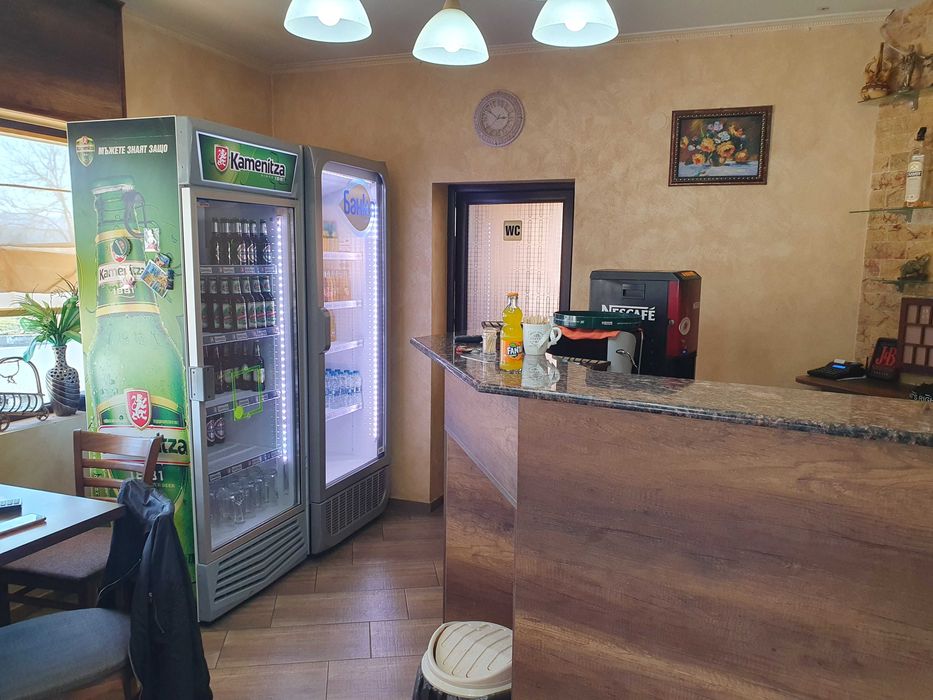 Работещо крайпътно заведение-ресторант, след осн.ремонт