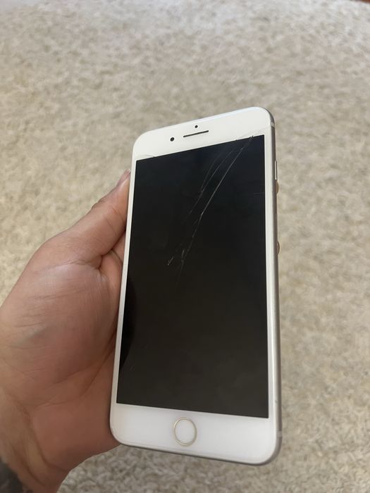 IPhone 8 Plus за части