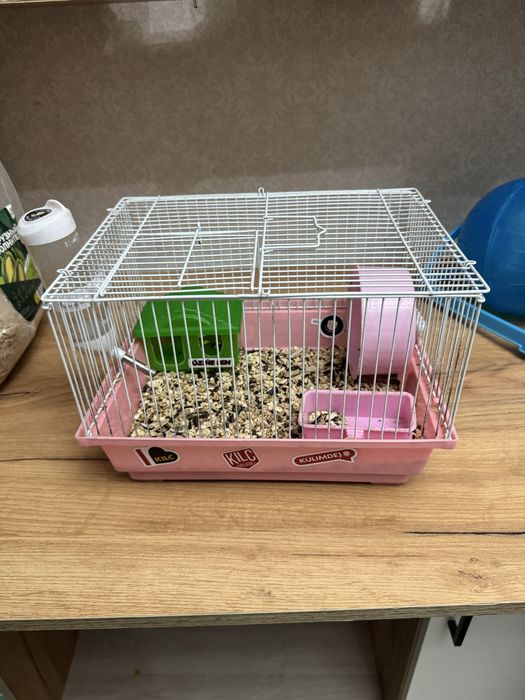 Клетка для хомяка, шарик и наполнитель