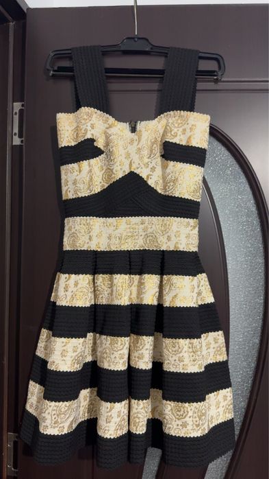 Rochie xs eleganta