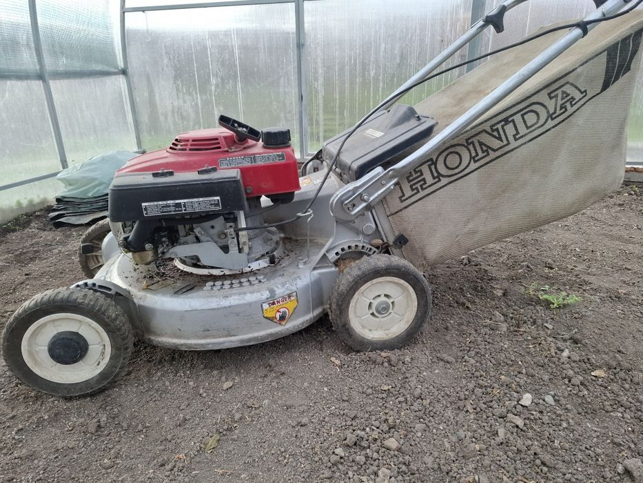 Бензинова косачка HONDA HR194