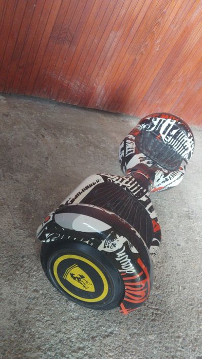 Vând hoverboard funcțional