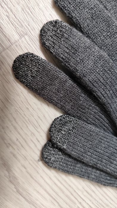 Продам перчатки Adidas