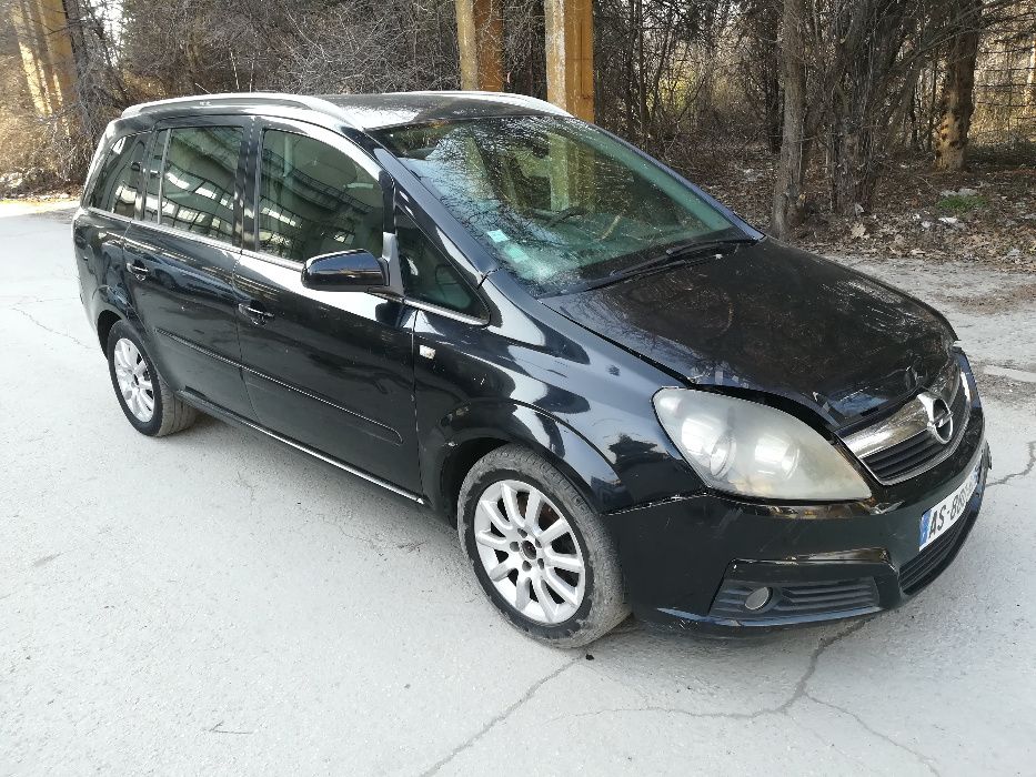 Опел Зафира Б / Opel Zafira B на части