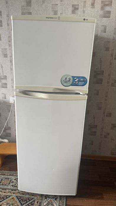 Продам холодильник 30 тыс тг