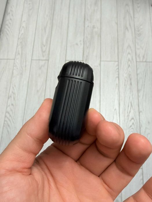 Carcasa / Husa Spigen Rugged Armor pentru AirPods 1/2