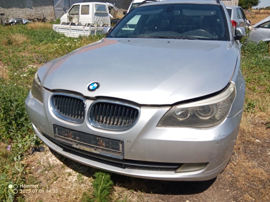 Продавам BMW e61 facelift 2000 кубика 177 конски сили дизел на части